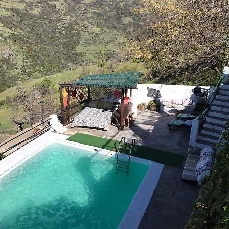"Casa Ibero" Bubion, Alojamiento Turistico Rural エクステリア 写真